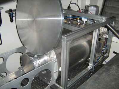 28_cryostat_closed_shuter_back_in_place.jpg