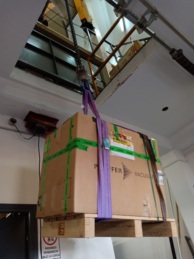 260917_58_craning_up_repaired_ASM_leak_detector 260917_58_craning_up_repaired_ASM_leak_detector