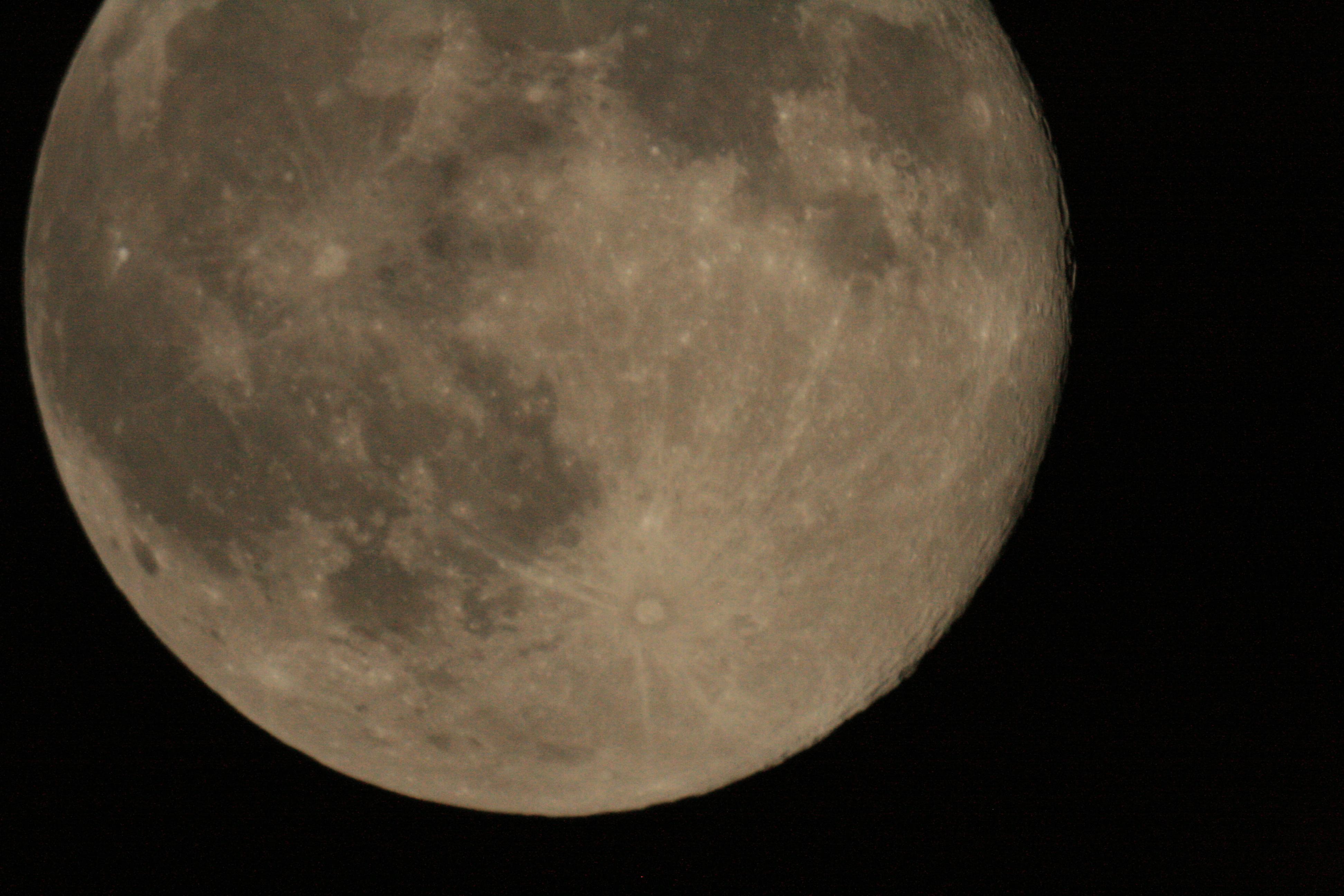 The Moon as observed earlier with a celestron by Philippe